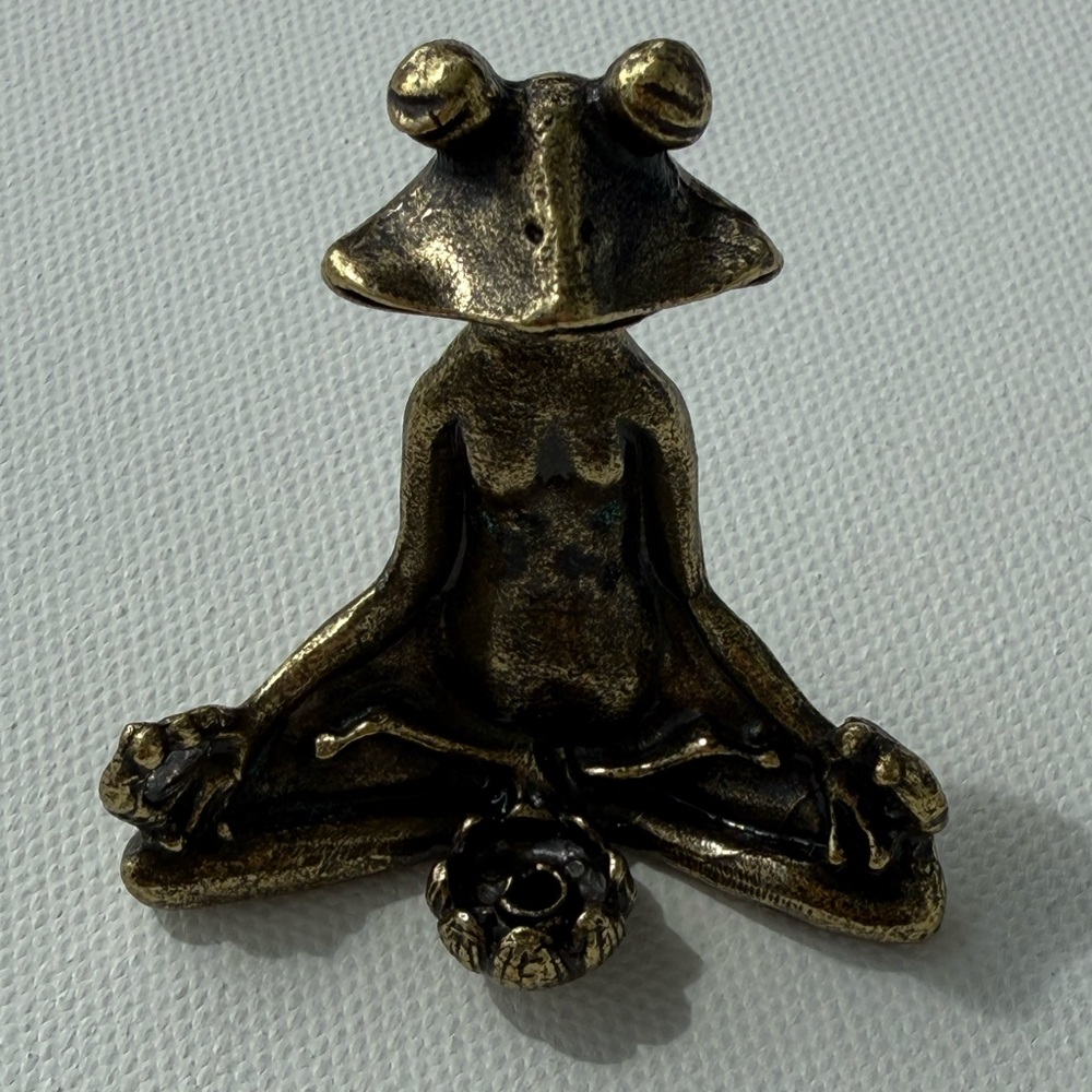 Meditation Zen Frog Statue Ornament Copper Animal Sculpture - Picture 7 of 8